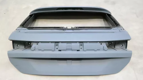 SW BREAK/ R8/ WITH AND WITHOUT ELECTRICALLY OPERATED TAILGATE/